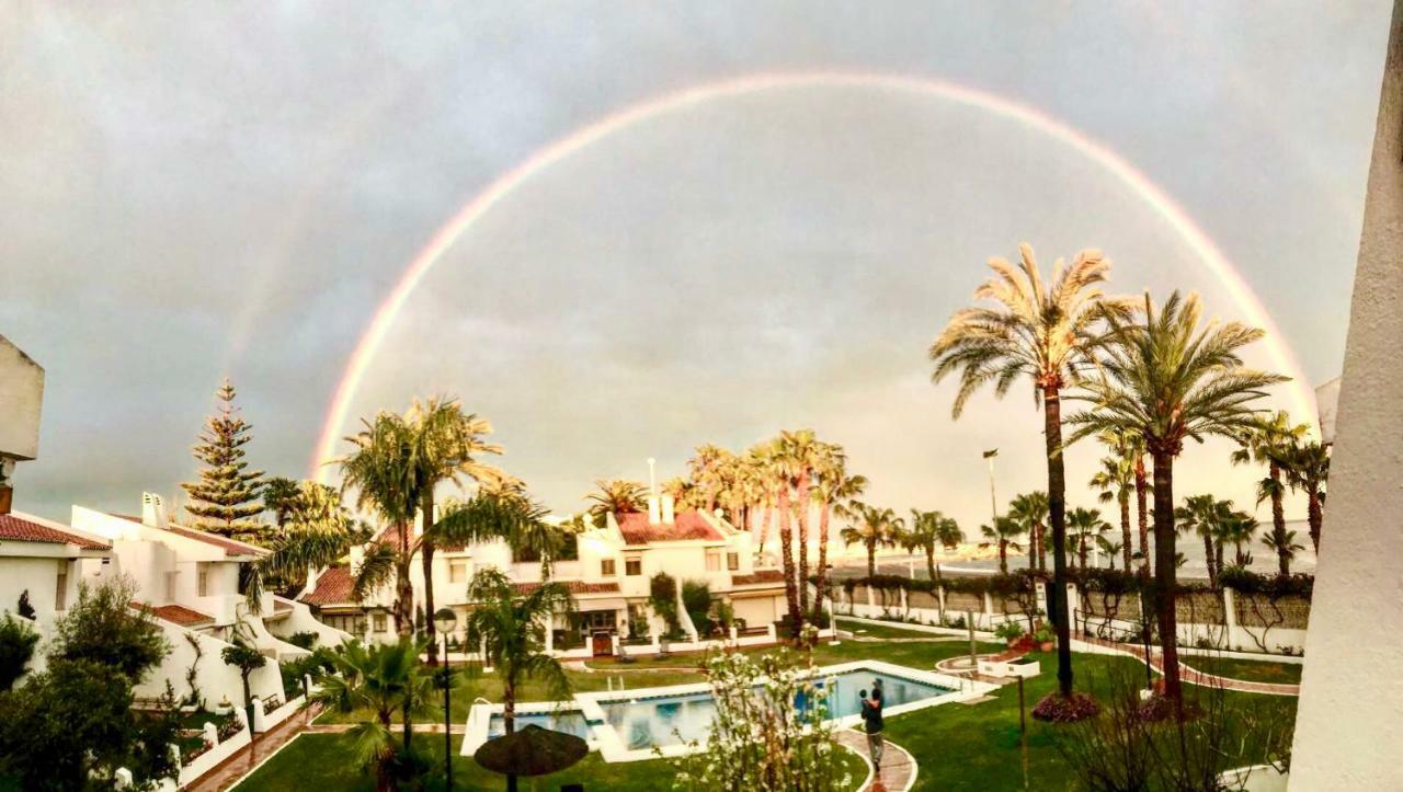 Beachfront Oasis In Costa Del Sol. Caleta De Velez Ngoại thất bức ảnh