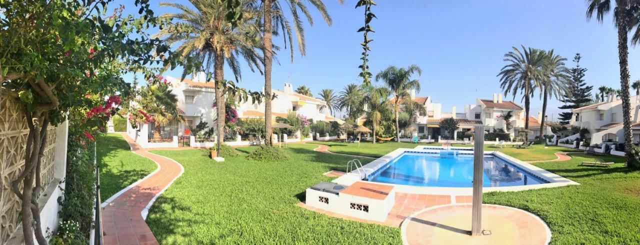 Beachfront Oasis In Costa Del Sol. Caleta De Velez Ngoại thất bức ảnh